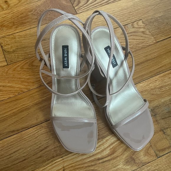 Nude Platform Block Heels Nine West - Picture 2 of 9